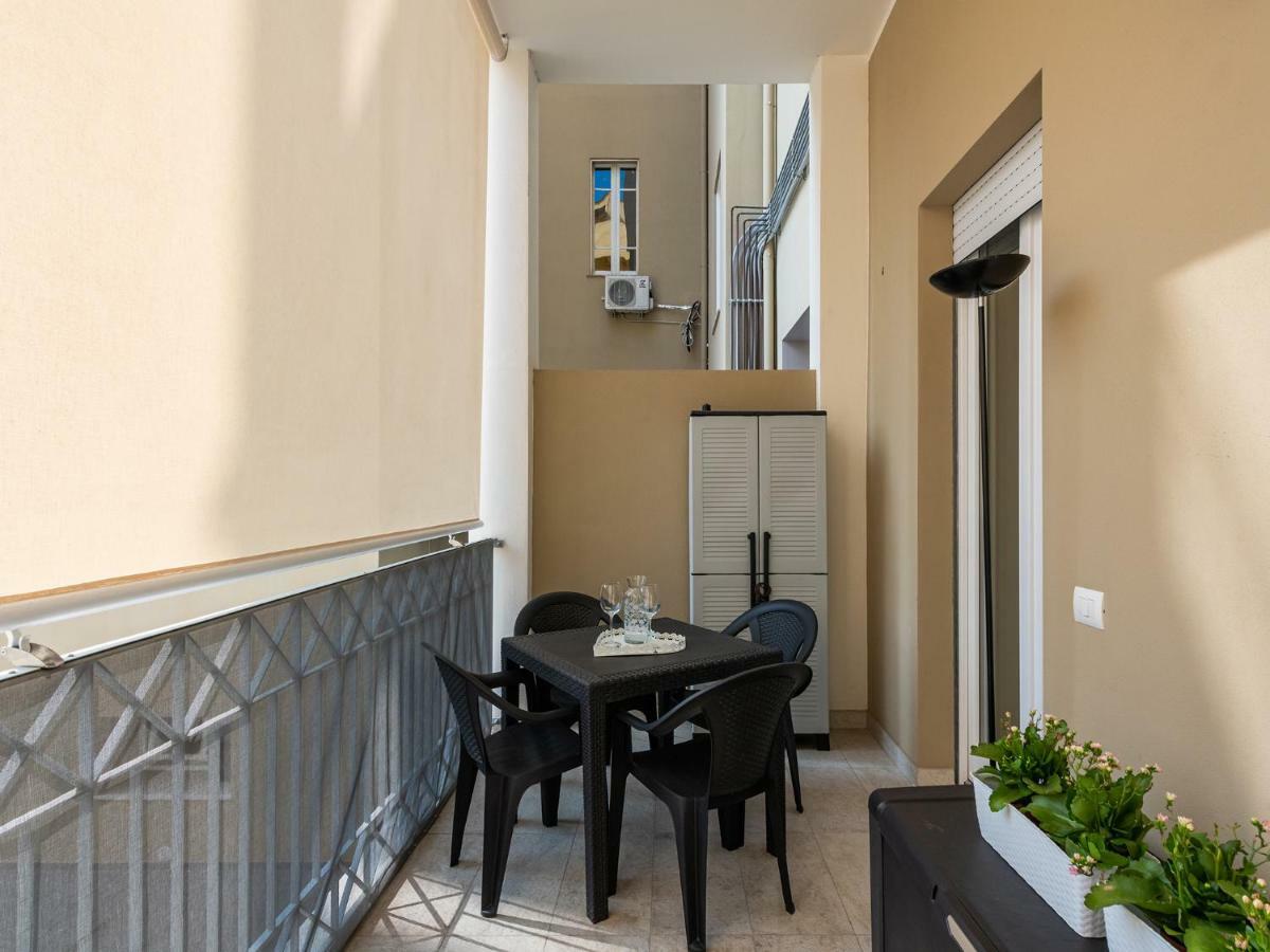 Casa Bear Apartment Каляри Екстериор снимка