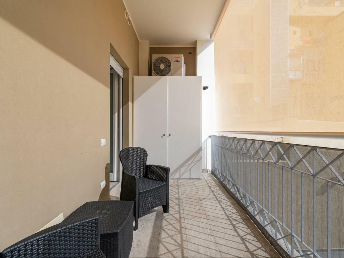 Casa Bear Apartment Каляри Екстериор снимка