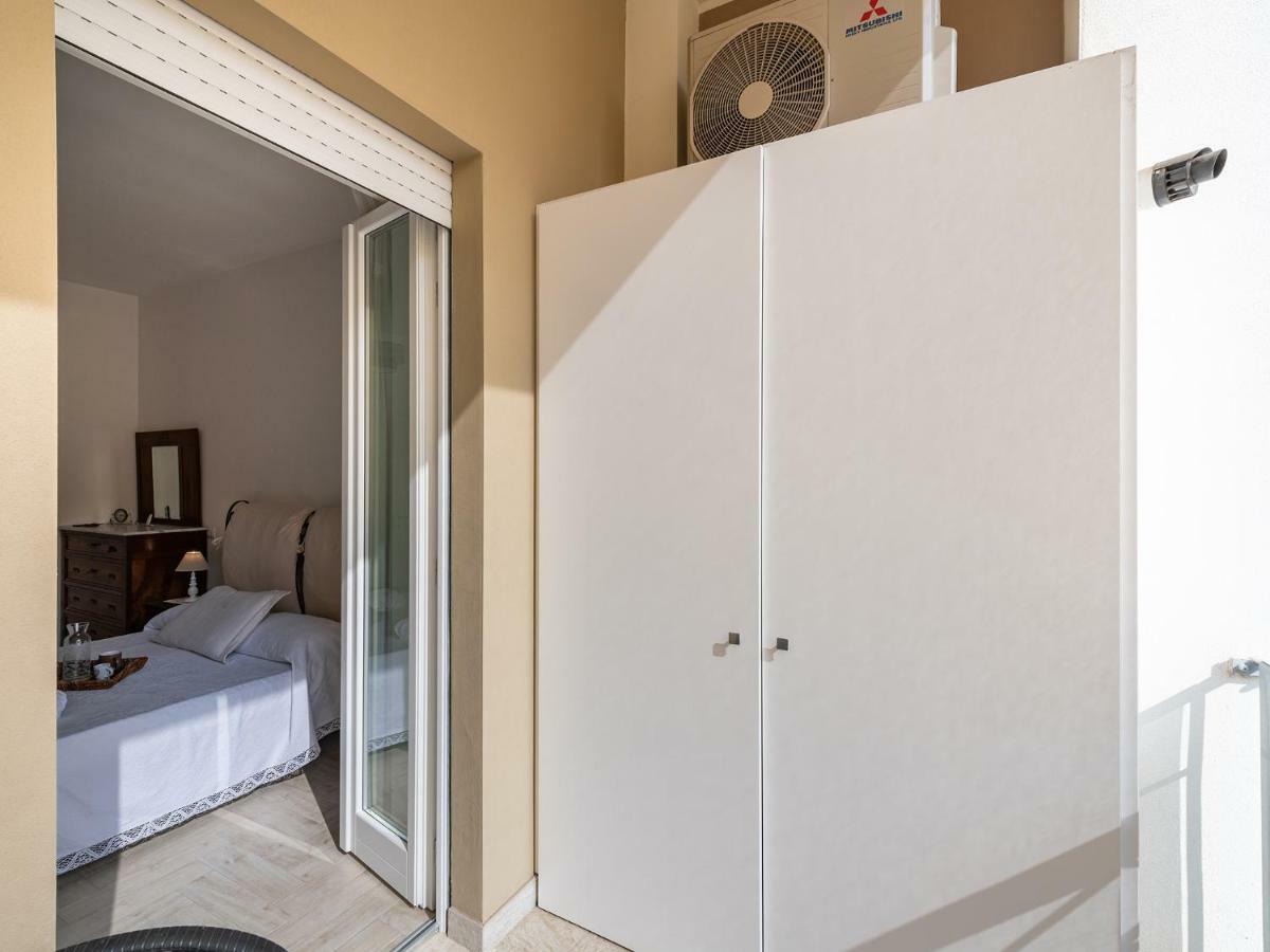Casa Bear Apartment Каляри Екстериор снимка