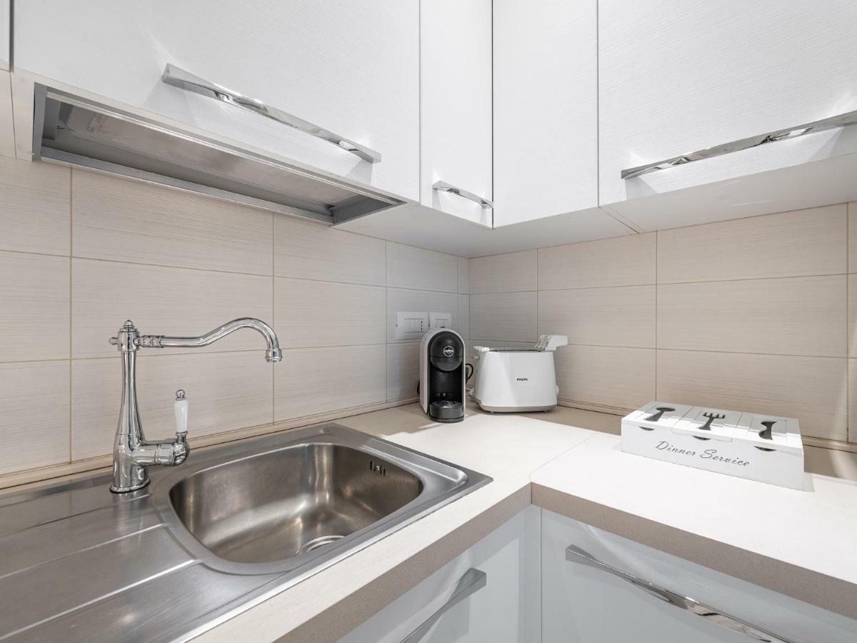 Casa Bear Apartment Каляри Екстериор снимка