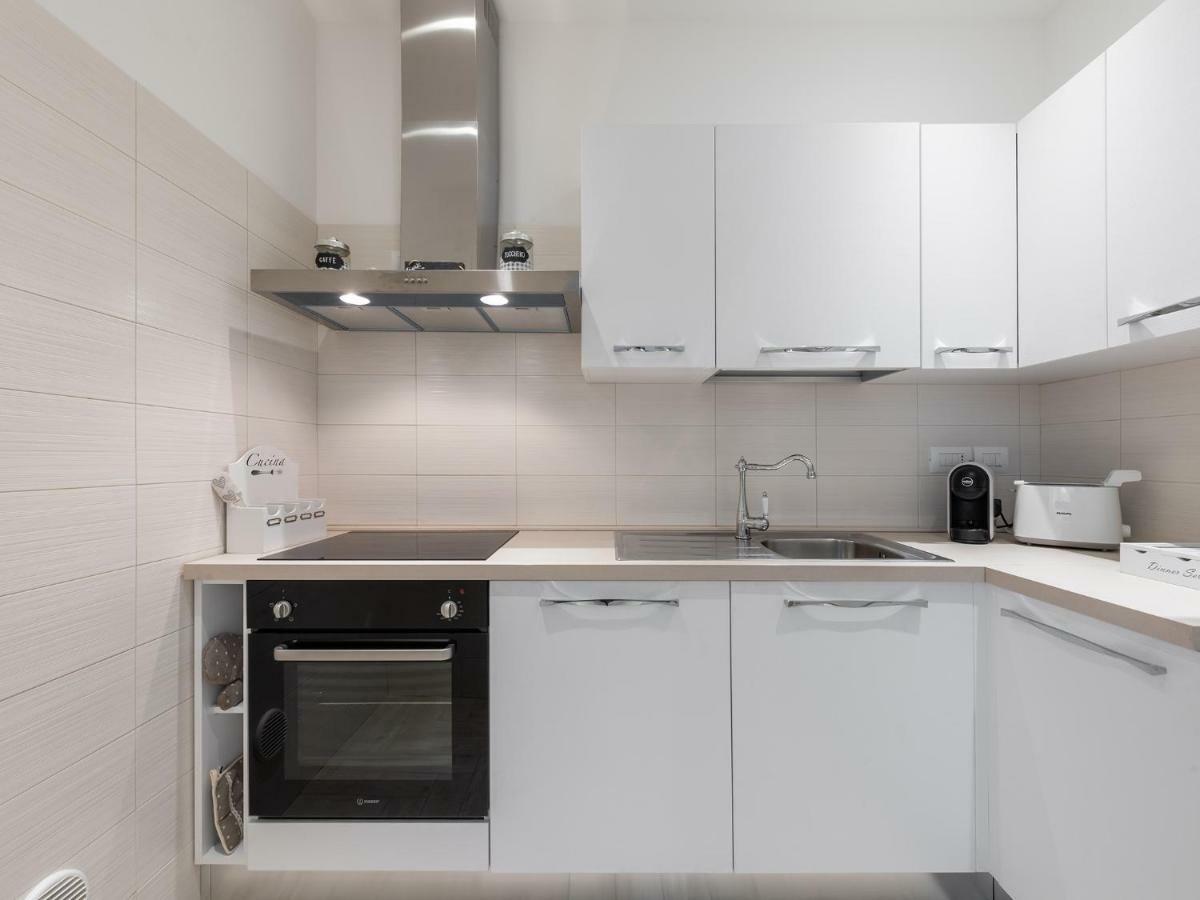 Casa Bear Apartment Каляри Екстериор снимка